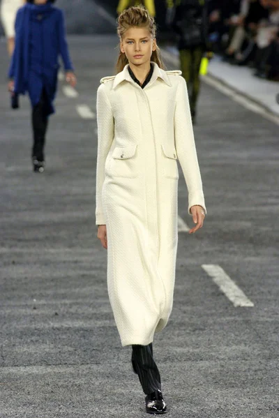 Look 37